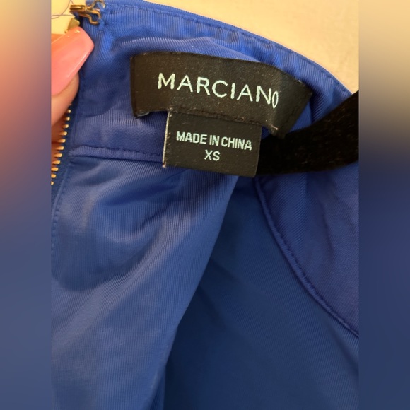 Blue bodycon Marciano dress. - Picture 3 of 4